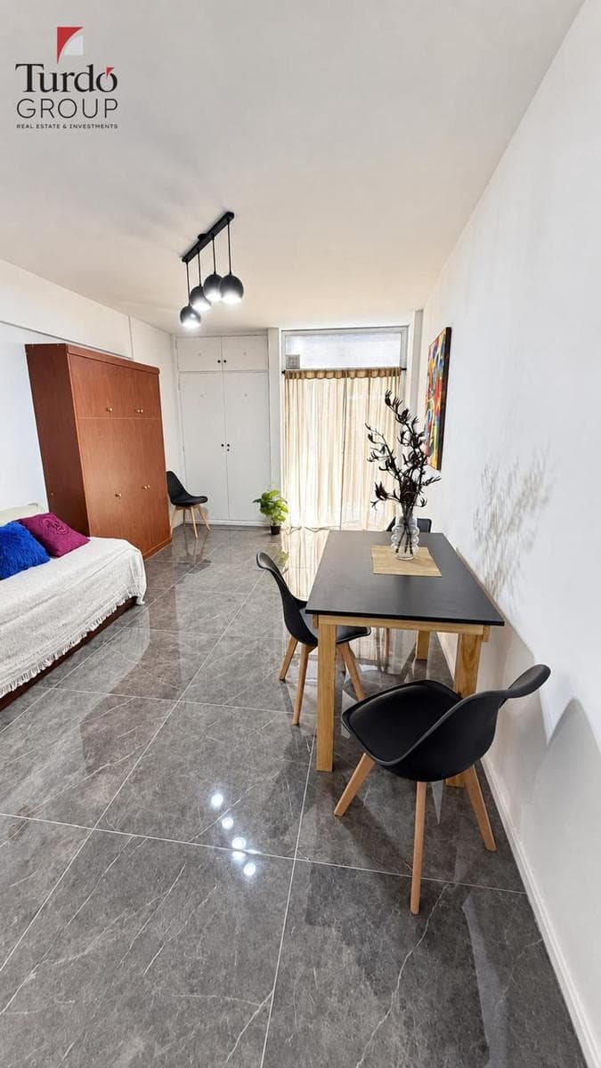 VENTA Monoambiente con Balcón y vista LATERAL AL MAR | Zona Güemes